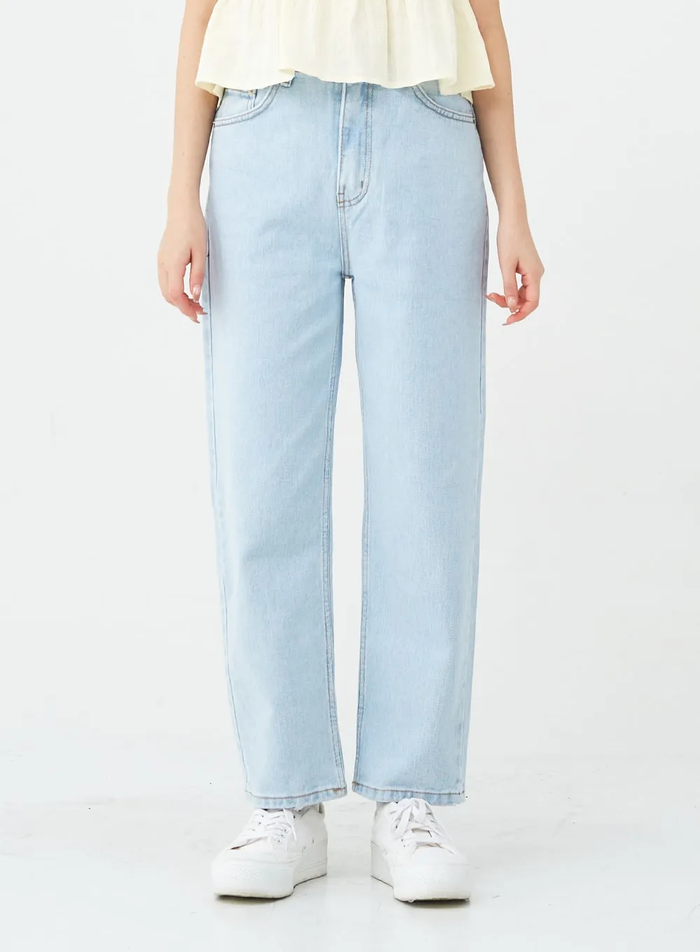Basic Soft Tapered Jeans BG17