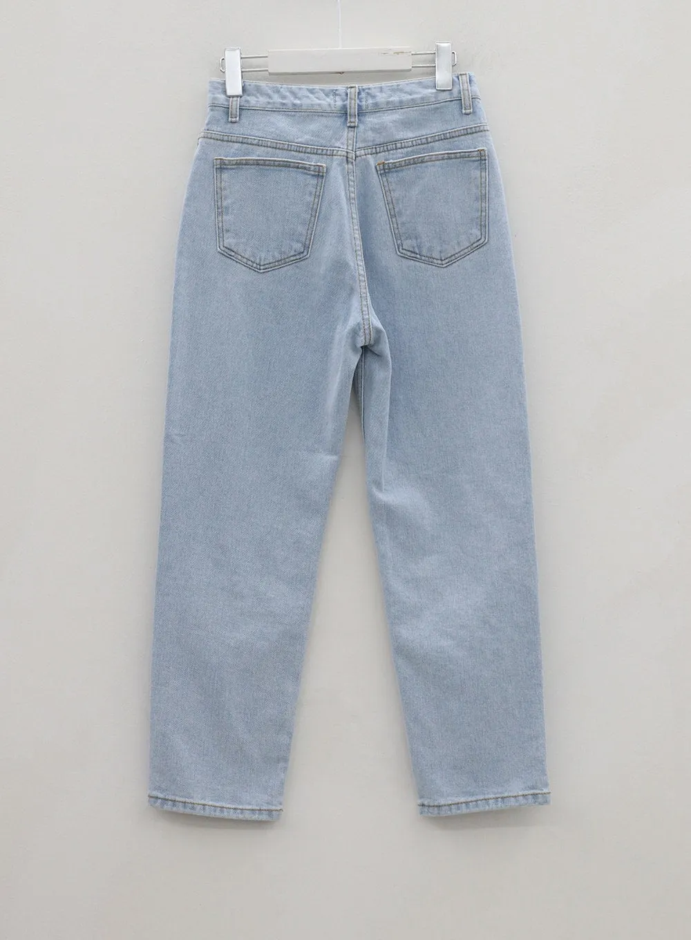 Basic Soft Tapered Jeans BG17