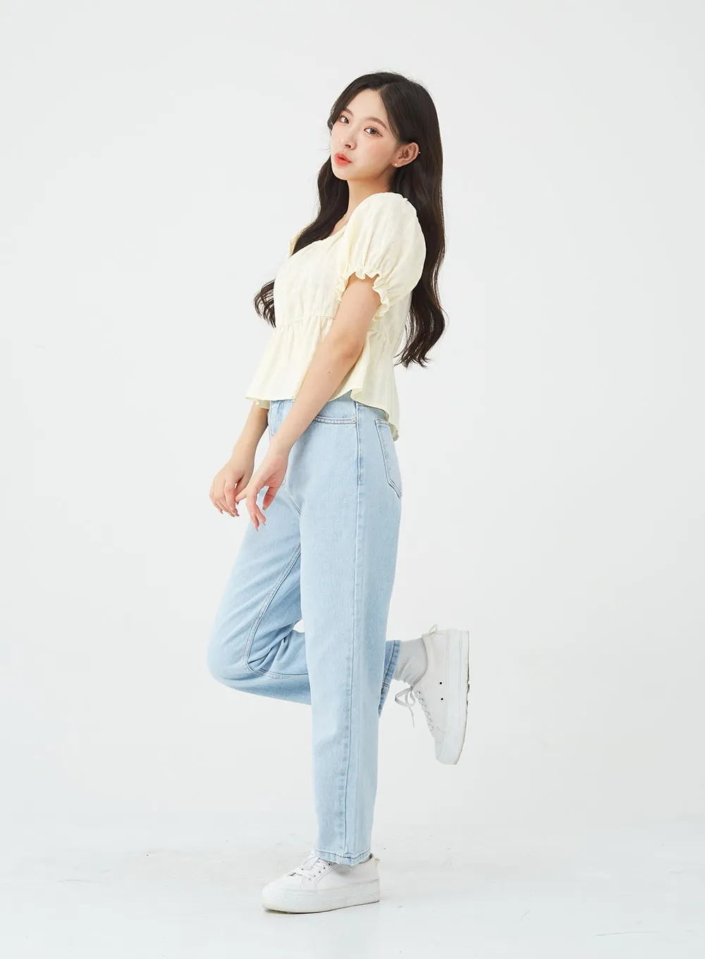 Basic Soft Tapered Jeans BG17