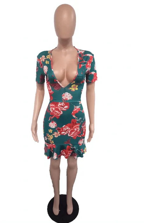 FLORAL IN THE FRONT