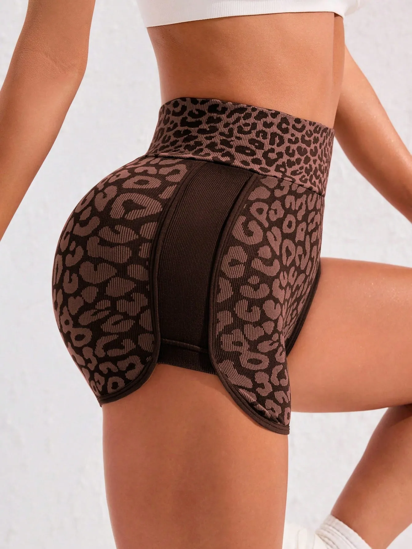 High Waist Seamless Leopard Print Stretchy Yoga Shorts FW24