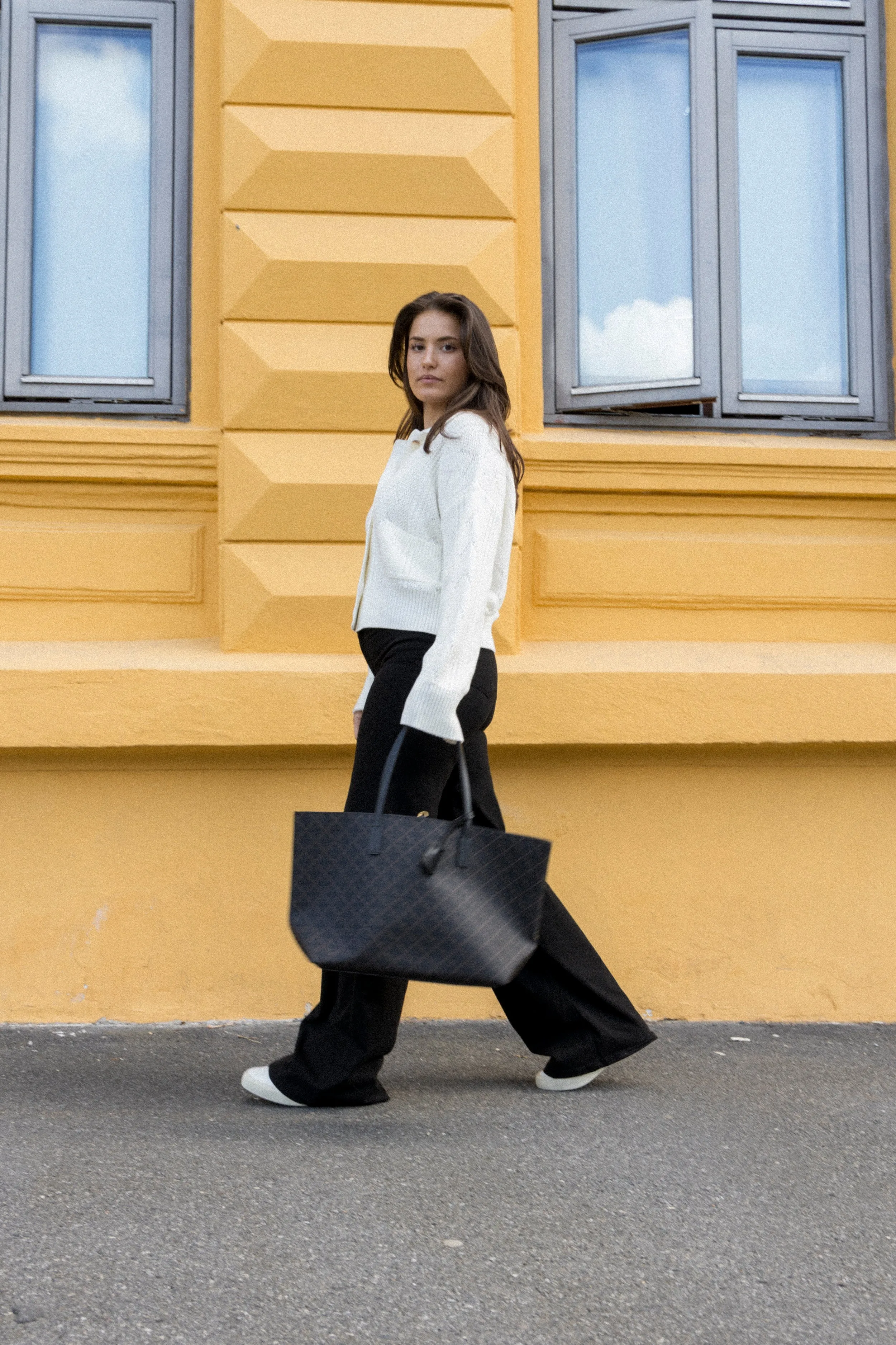 Palazzo - Lea Soft Colour - Black