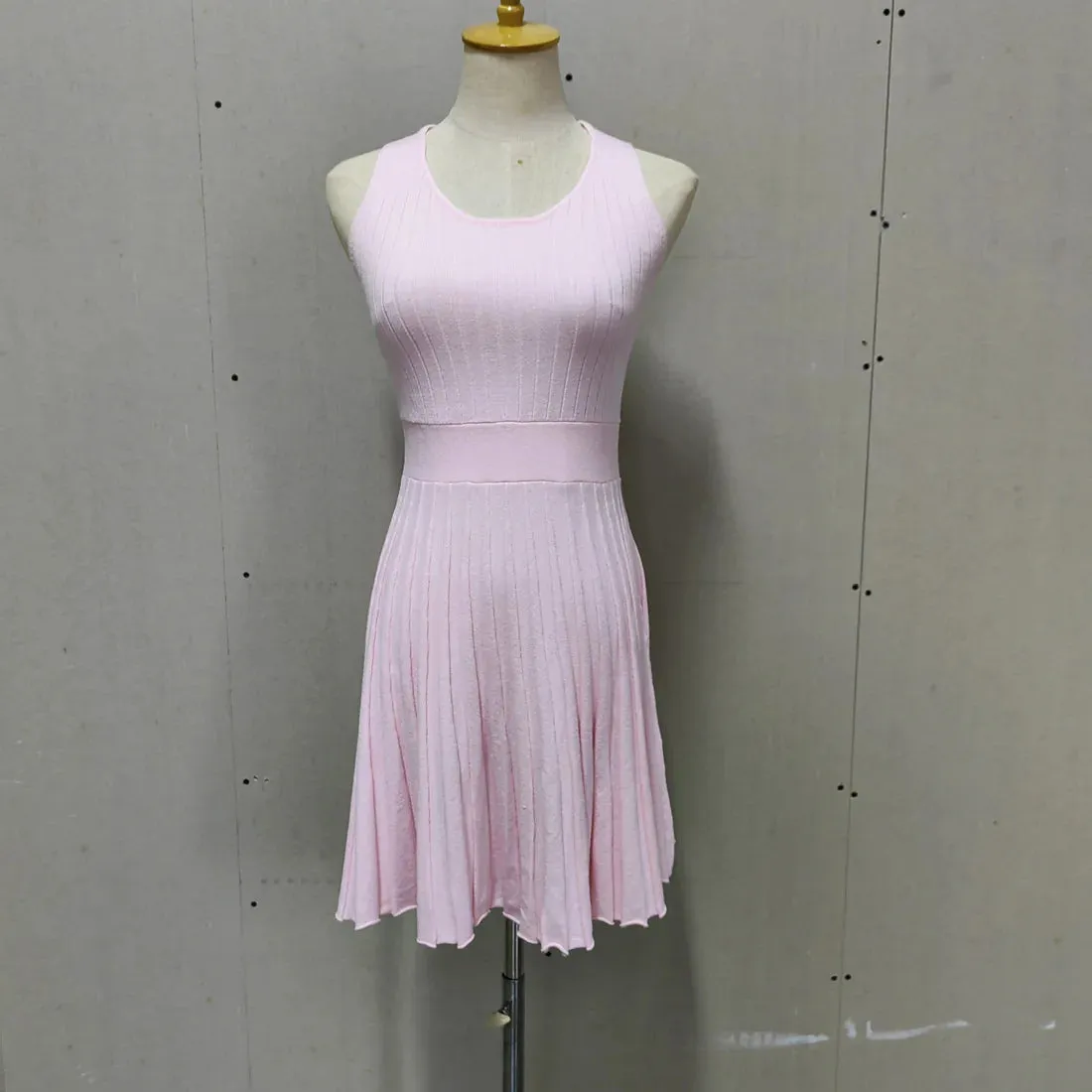 TAVIMART  -  Casual Solid Color Basic Pleated Women Summer Dress Sundress Sleeveless Sqaure Collar A-line Slim Short Dresses Elegant Simple