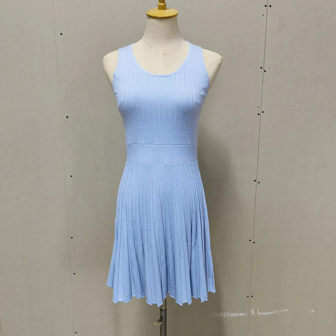 TAVIMART  -  Casual Solid Color Basic Pleated Women Summer Dress Sundress Sleeveless Sqaure Collar A-line Slim Short Dresses Elegant Simple