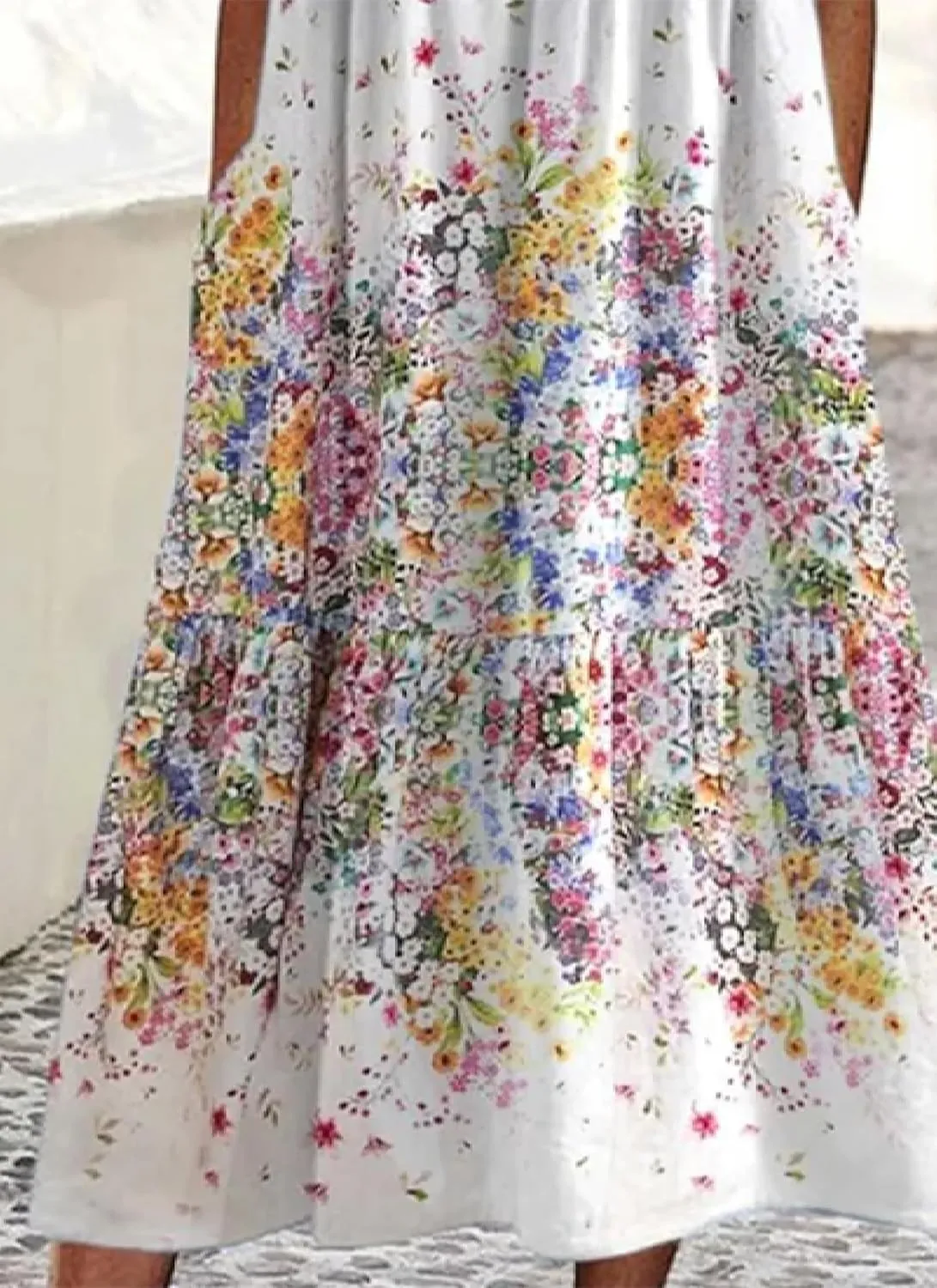 Women's 2025 Spring Crew Neck Short Sleeves Midi Dresses Floral Patterned Casual Chic Cute Loose Shift Work Dress